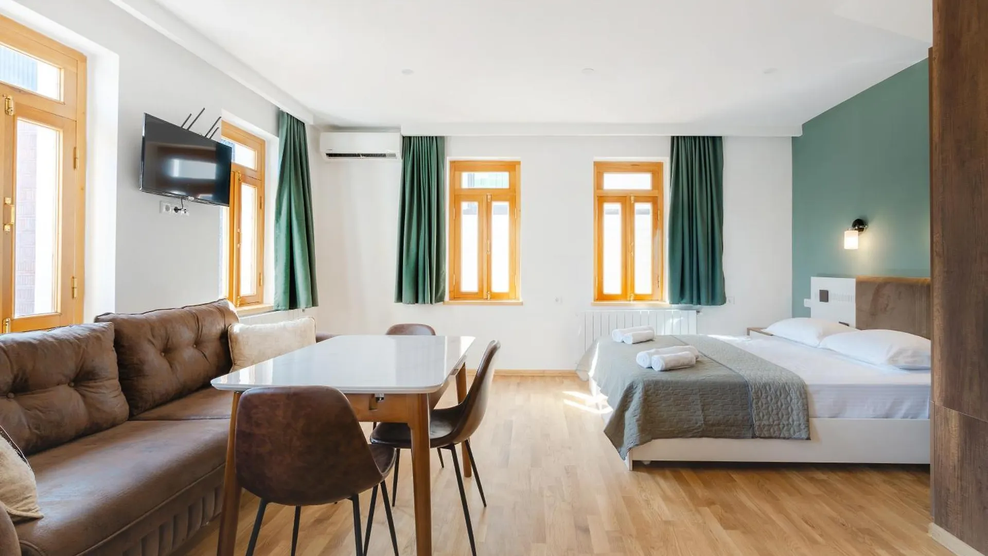 Guli Of Tbilisi - Duplex Apartment In Historic City Center