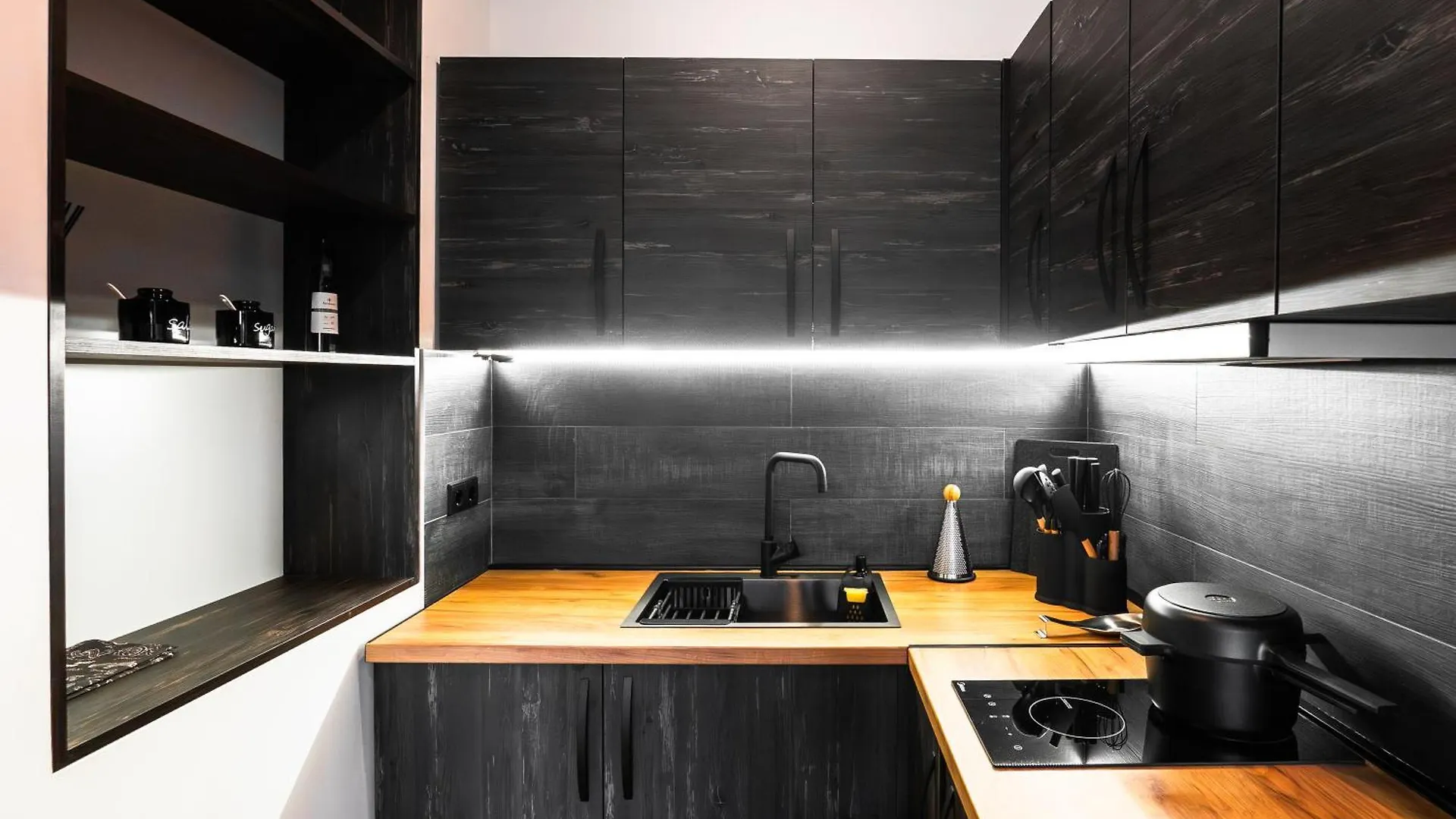 Guli Of Tbilisi - Duplex Apartment In Historic City Center