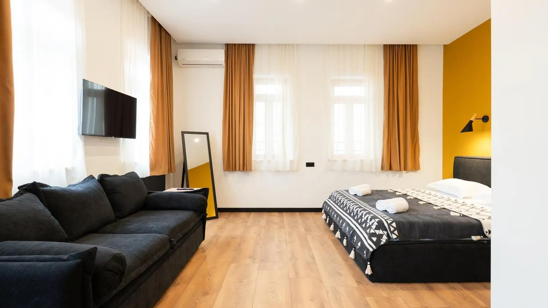 Guli Of Tbilisi - Duplex Apartment In Historic City Center
